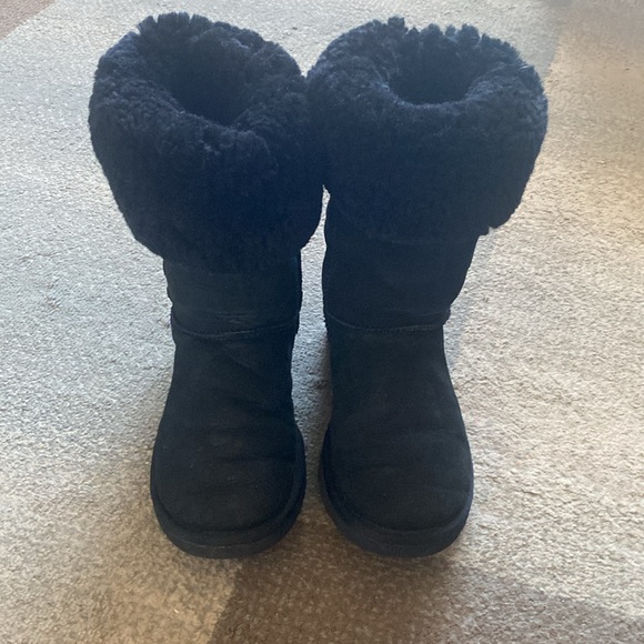 Uggs Australia classic Tall Essential Boots - Picture 10 of 12